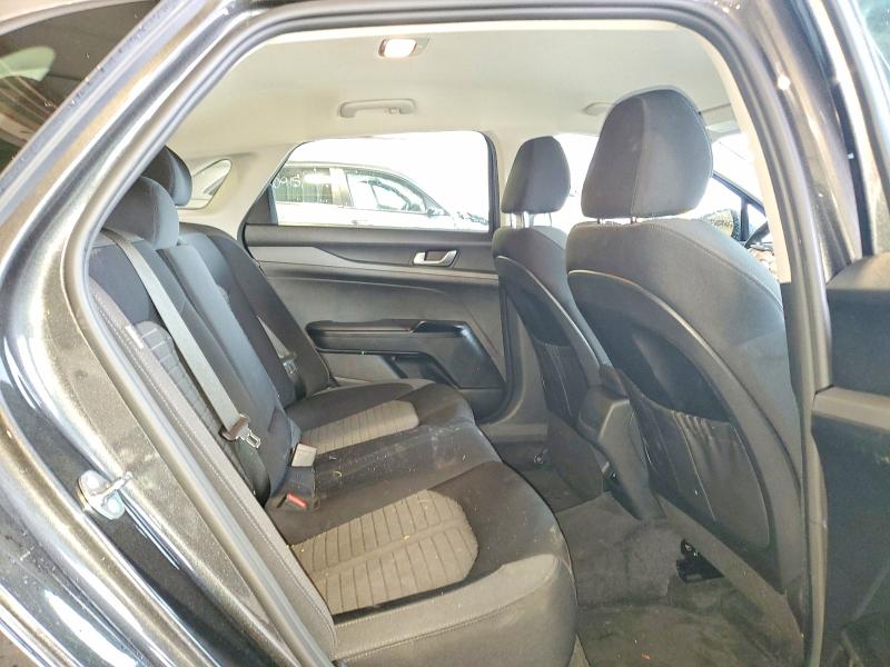 Photo 10 from auction – 2026 KIA K5 with VIN KNAG24J76T5427893