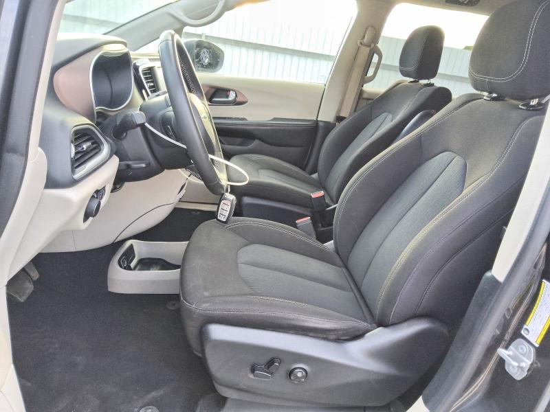 Photo 7 from auction – 2023 CHRYSLER VOYAGER with VIN 2C4RC1CG5PR519638