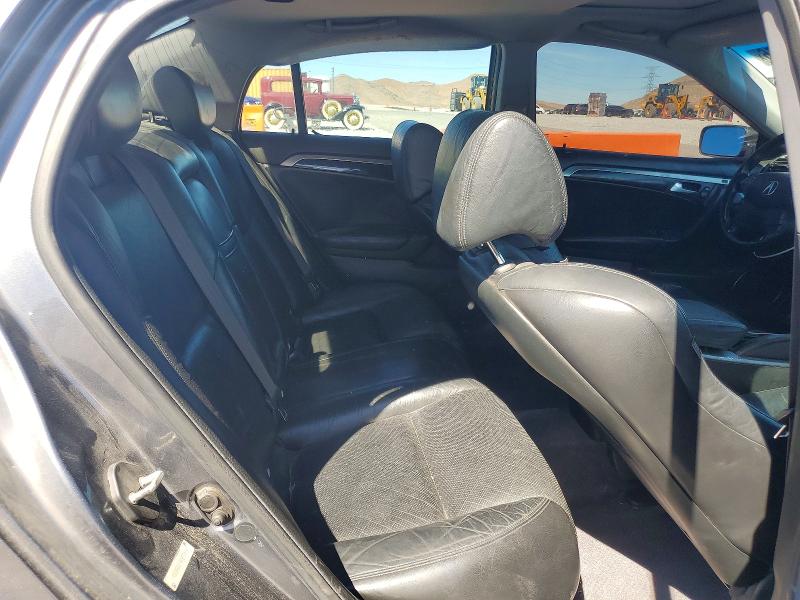 Photo 10 from auction – 2004 ACURA TL with VIN 19UUA66274A059154