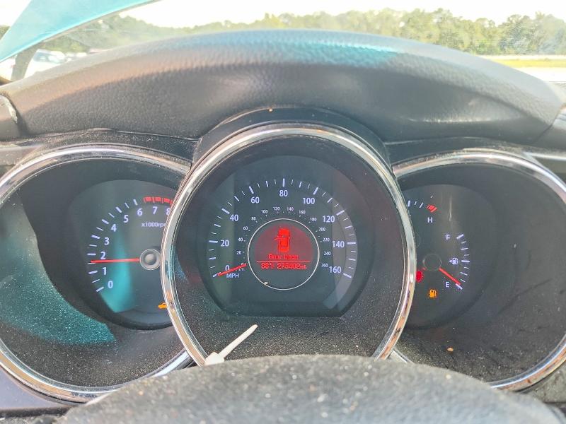 Снимка 9 от търг – 2013 KIA OPTIMA с VIN 5XXGN4A72DG119496