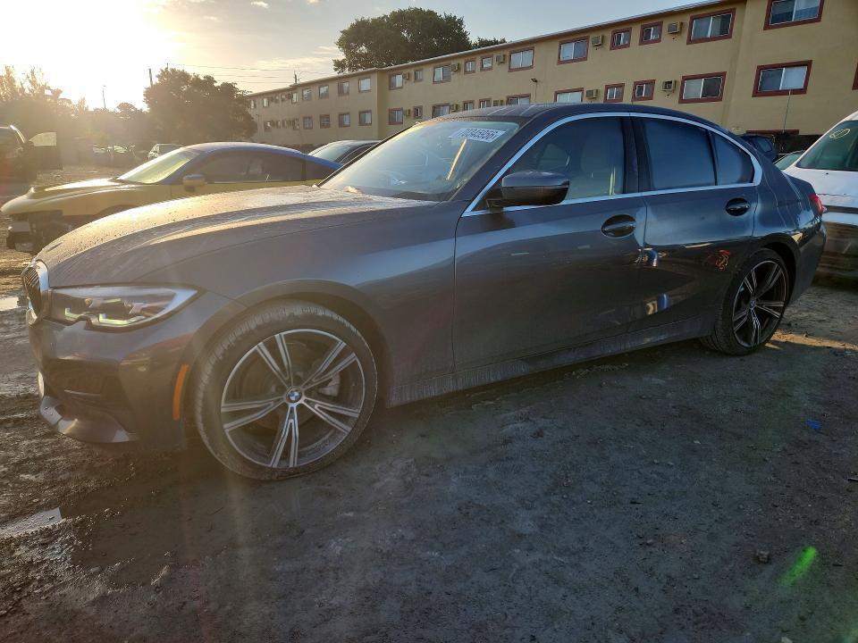 BMW 330I 2022 with VIN 3MW5R1J07N8C66982 - Photo from auction
