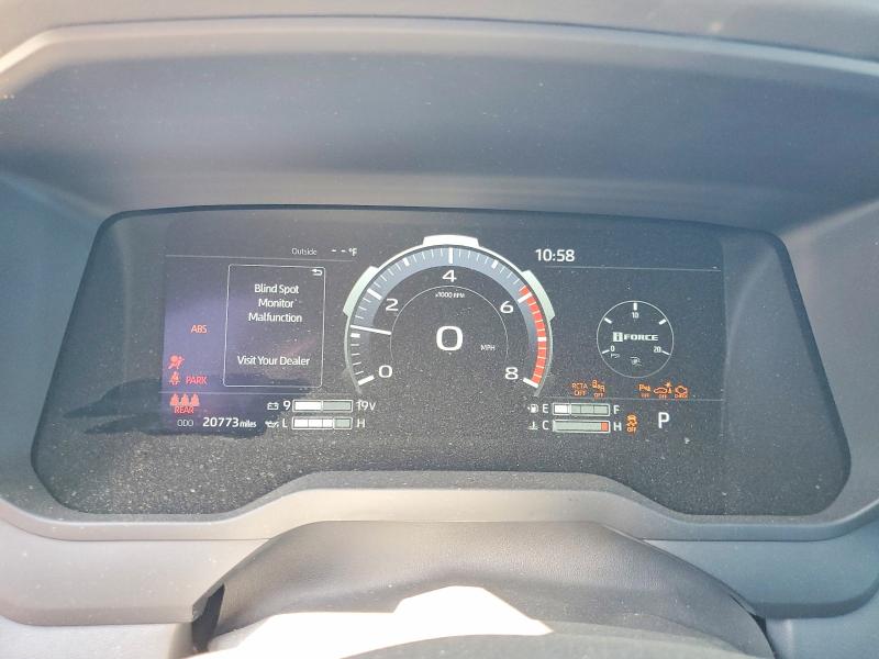 Снимка 9 от търг – 2025 TOYOTA TUNDRA с VIN 5TFWA5DB3SX257499