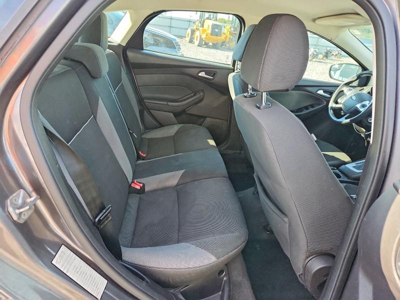 Zdjęcie 10 z aukcji – 2014 FORD FOCUS z VIN 1FADP3K24EL239219