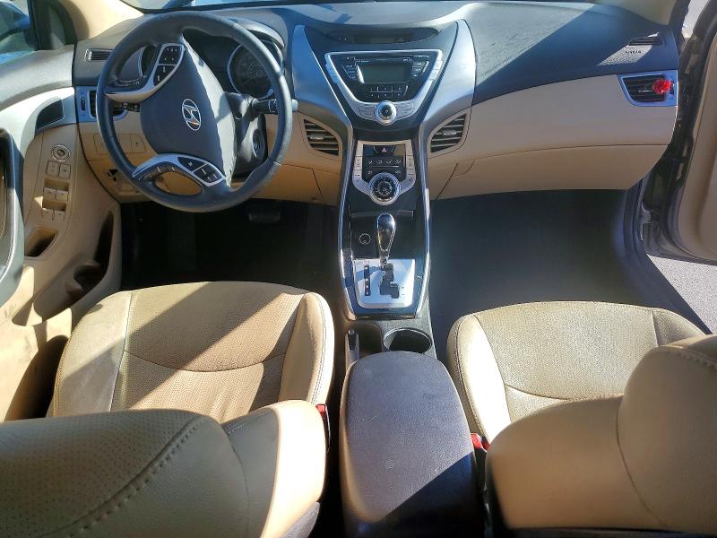 Photo 8 from auction – 2012 HYUNDAI ELANTRA with VIN 5NPDH4AE5CH096548