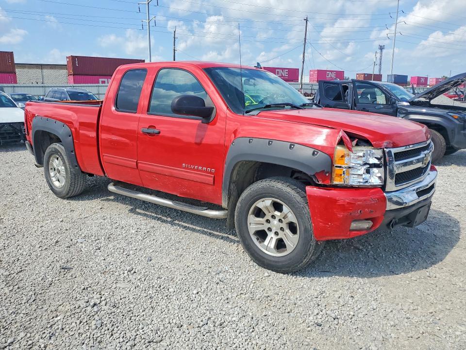 Photo 4 from auction – 2011 CHEVROLET SILVERADO with VIN 1GCRKSE30BZ261191