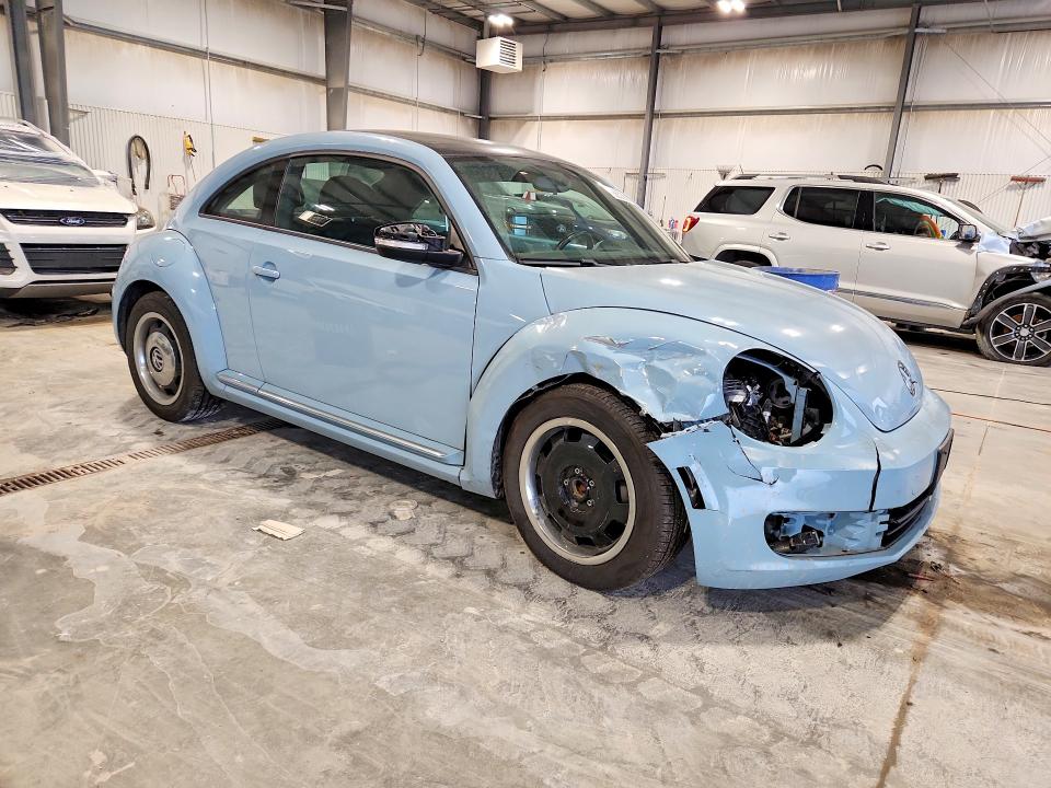 Photo 4 from auction – 2012 VOLKSWAGEN BEETLE with VIN 3VWJX7AT3CM655365