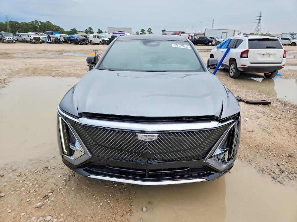 Photo 5 from auction – 2024 CADILLAC LYRIQ with VIN 1GYKPMRK5RZ104003
