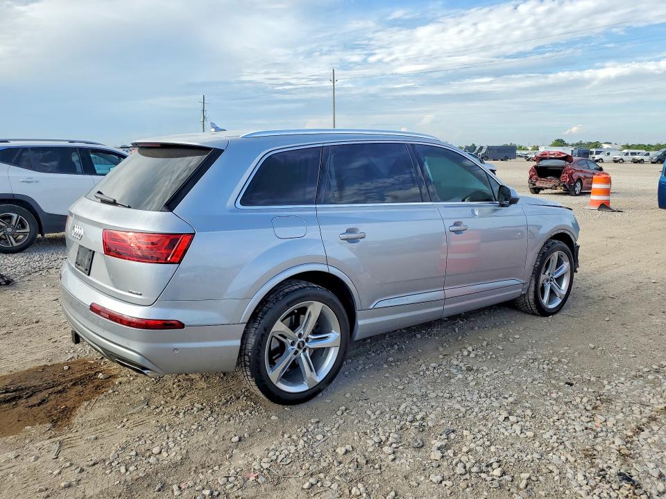 Фото 3 с аукциона – 2019 AUDI Q7 с VIN WA1VAAF78KD048946