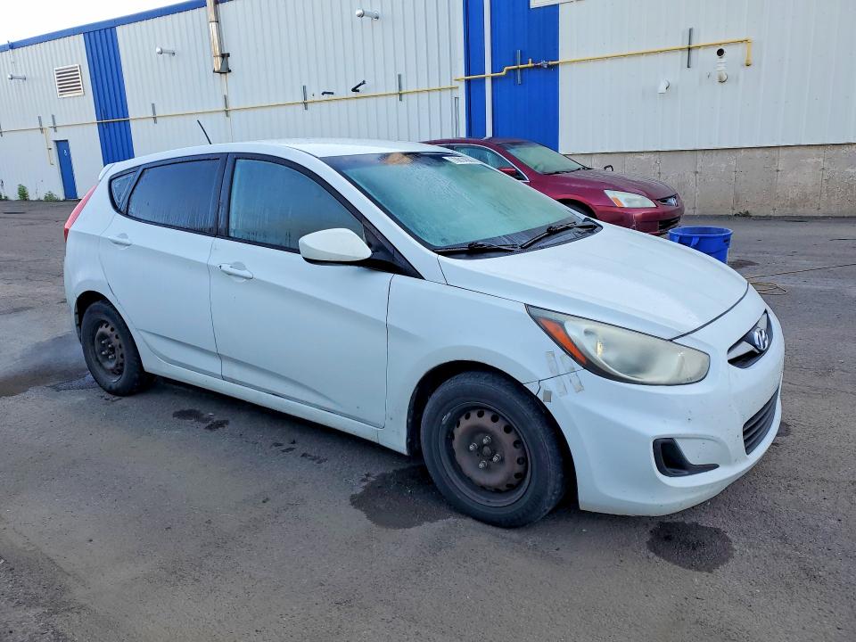 Снимка 4 от търг – 2013 HYUNDAI ACCENT с VIN KMHCT5AE6DU127664
