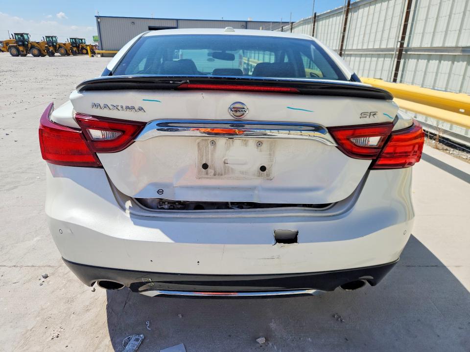 Foto 6 de la subasta – 2017 NISSAN MAXIMA con VIN 1N4AA6AP6HC421012