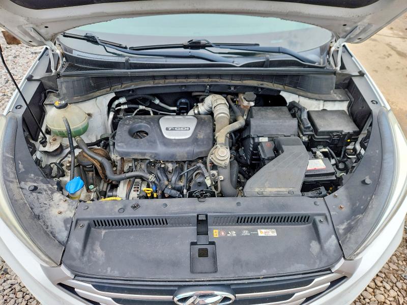 Photo 12 from auction – 2017 HYUNDAI TUCSON with VIN KM8J3CA20HU311036