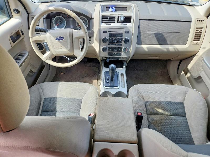 Photo 8 from auction – 2008 FORD ESCAPE with VIN 1FMCU03148KB27397