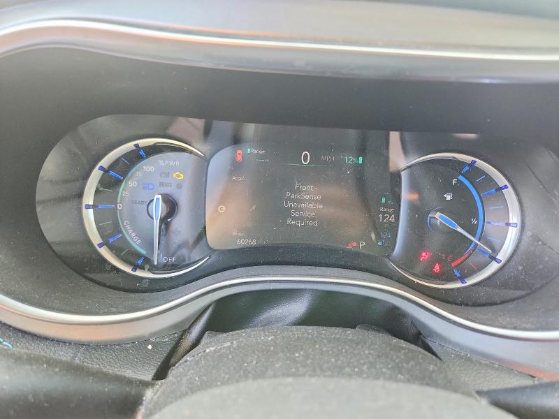 Photo 9 from auction – 2018 CHRYSLER PACIFICA with VIN 2C4RC1N77JR169790