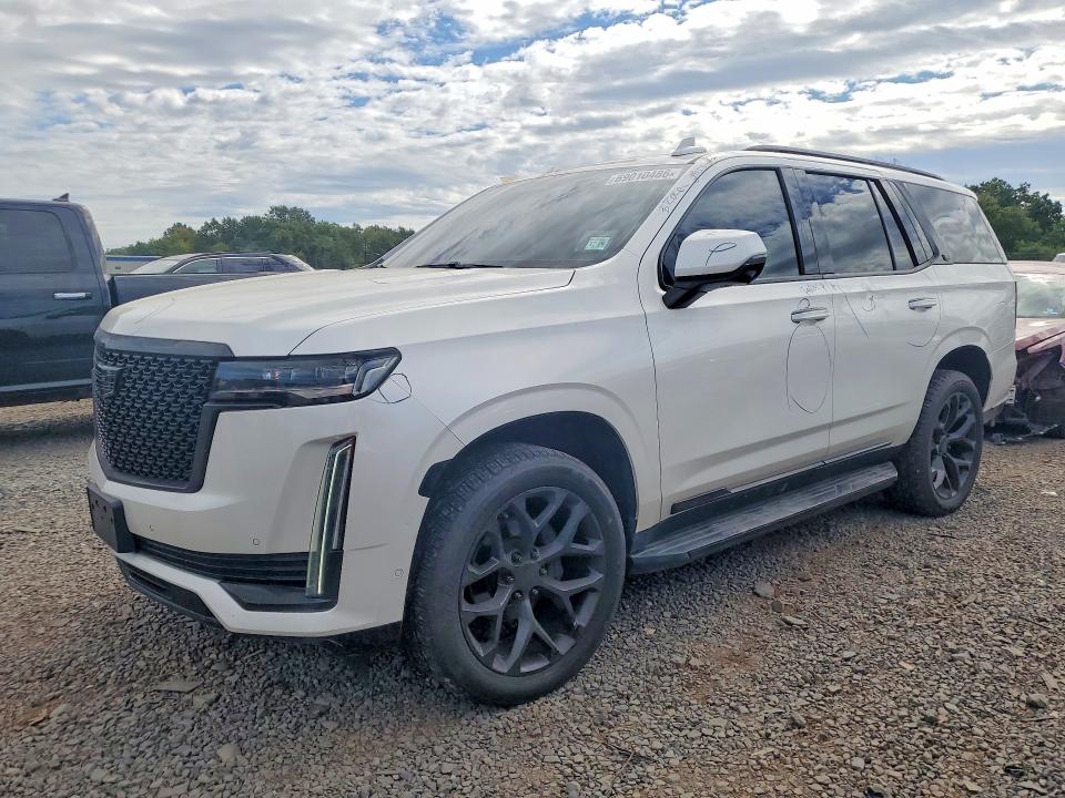 CADILLAC ESCALADE 2021 z numerem VIN 1GYS4BKL3MR475458 - Zdjęcie z aukcji