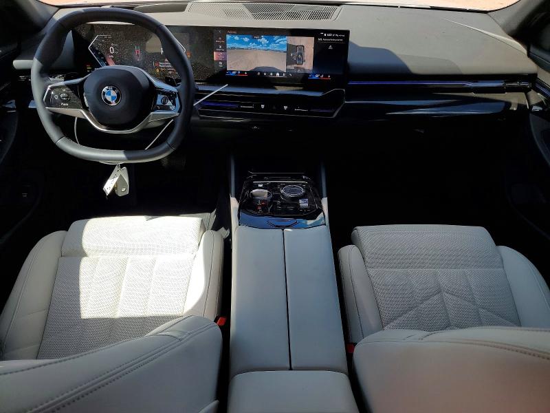 Zdjęcie 8 z aukcji – 2024 BMW 530 z VIN WBA43FJ02RCT06295