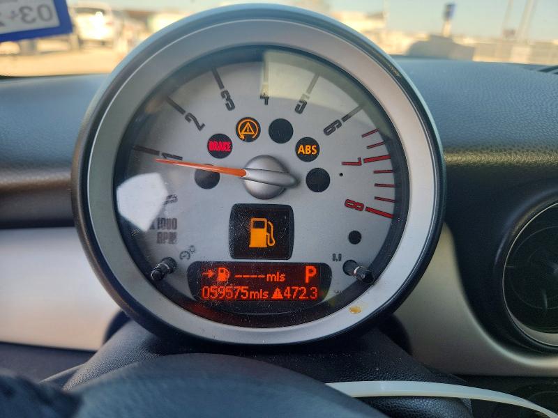 Zdjęcie 9 z aukcji – 2010 MINI COOPER z VIN WMWMF3C53ATZ62041