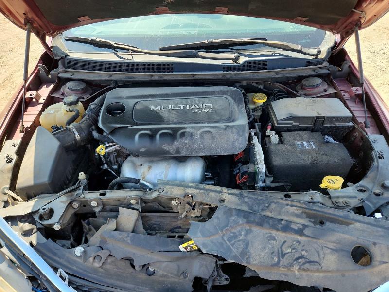 صورة رقم 11 من المزاد - 2015 CHRYSLER 200 مع VIN 1C3CCCAB6FN677611