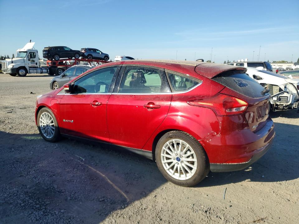 Снимка 2 от търг – 2017 FORD FOCUS с VIN 1FADP3R44HL263791