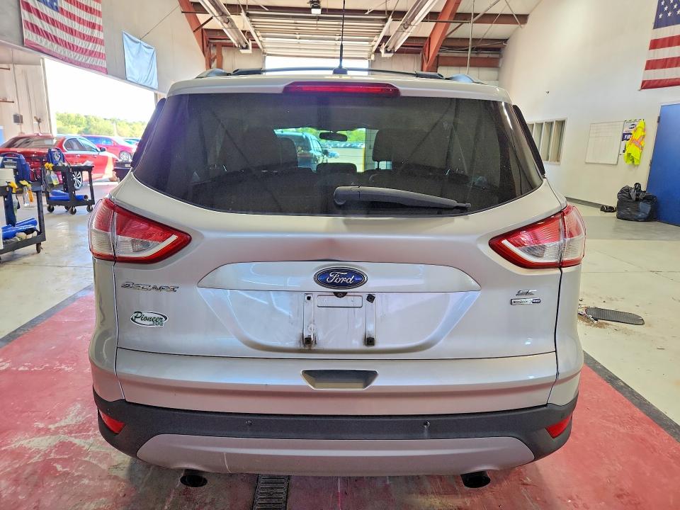 صورة رقم 6 من المزاد - 2015 FORD ESCAPE مع VIN 1FMCU9GX1FUA13975