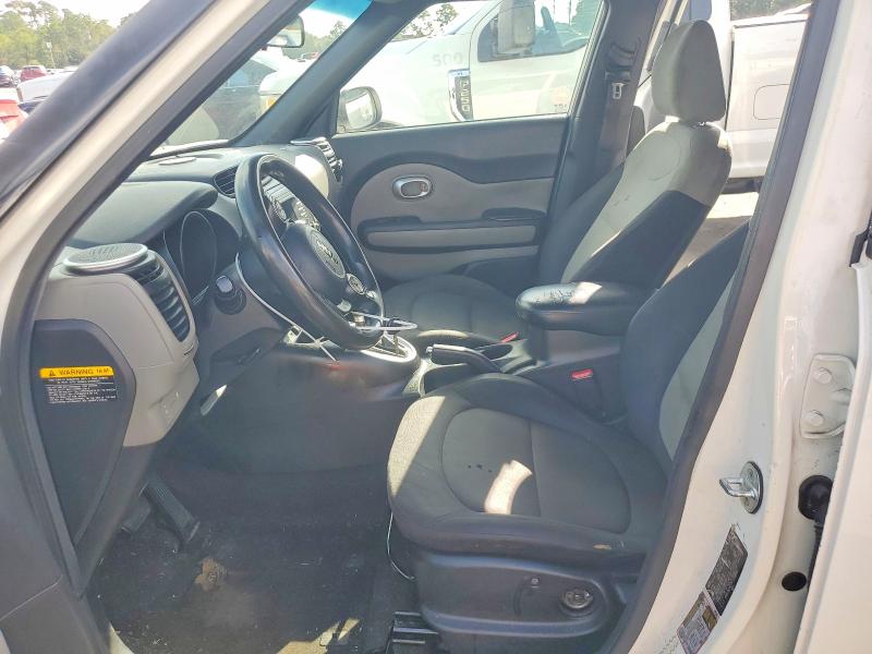 Photo 7 from auction – 2015 KIA SOUL with VIN KNDJN2A27F7206689