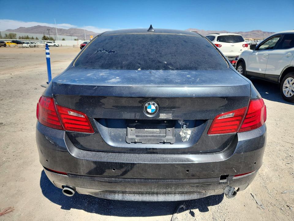 Photo 6 from auction – 2011 BMW 335 with VIN WBAFR7C57BC607625