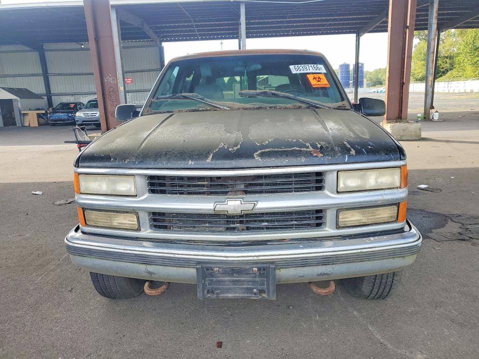 Снимка 5 от търг – 1997 CHEVROLET TAHOE с VIN 1GNEK13RXVJ390081