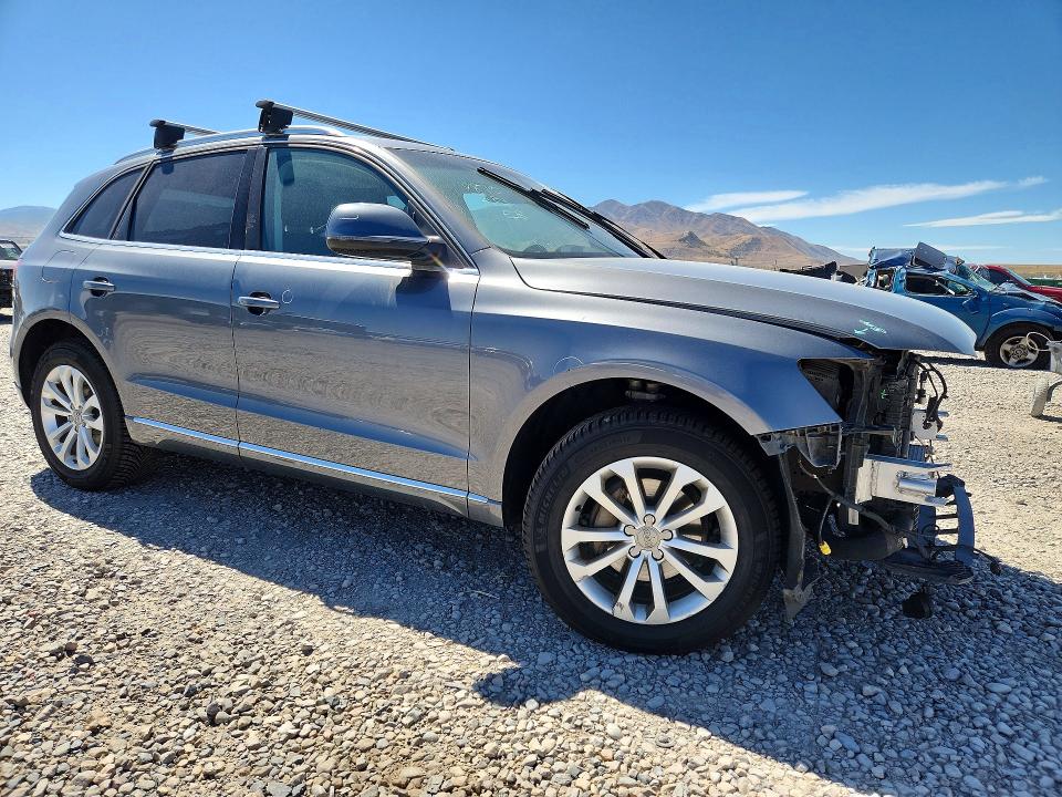 Снимка 4 от търг – 2014 AUDI Q5 с VIN WA1CFAFP9EA006056
