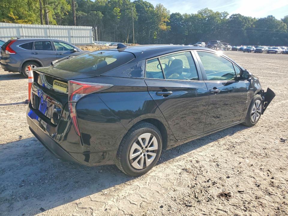 Photo 3 from auction – 2016 TOYOTA PRIUS with VIN JTDKARFU2G3522562