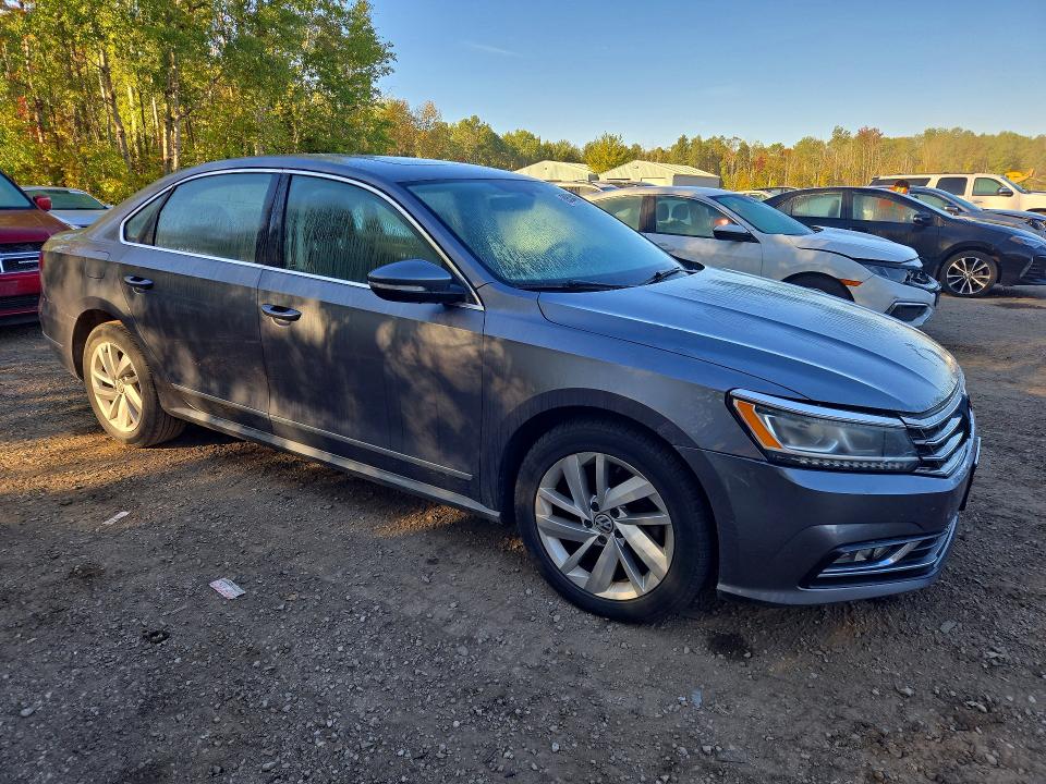Photo 4 from auction – 2018 VOLKSWAGEN PASSAT with VIN 1VWBA7A31JC019175