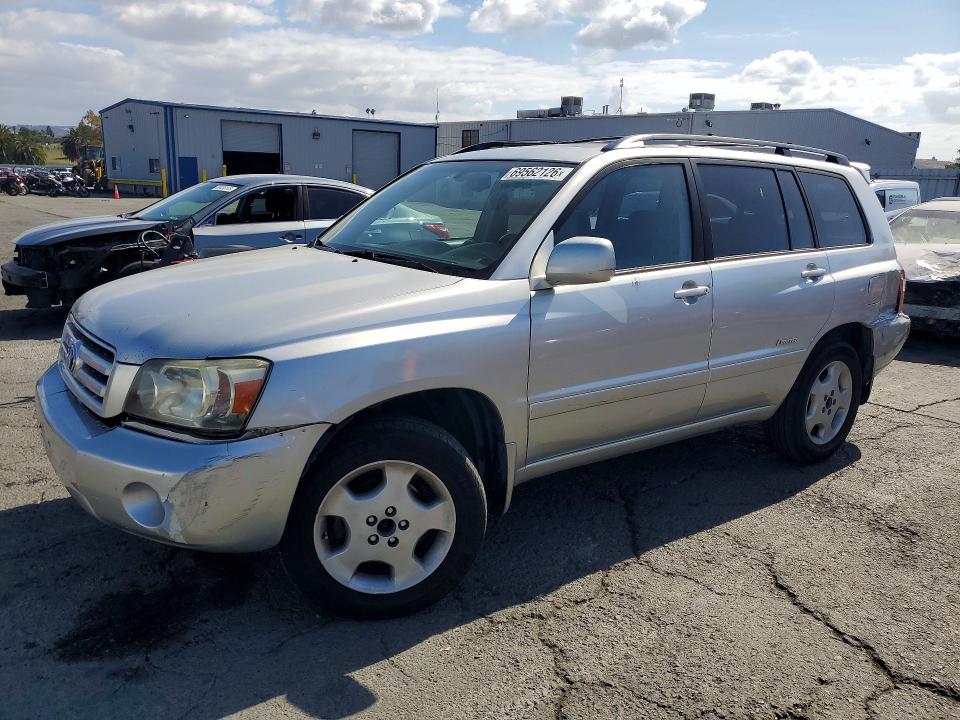 TOYOTA HIGHLANDER 2006 with VIN JTEEP21A660180738 - Photo from auction