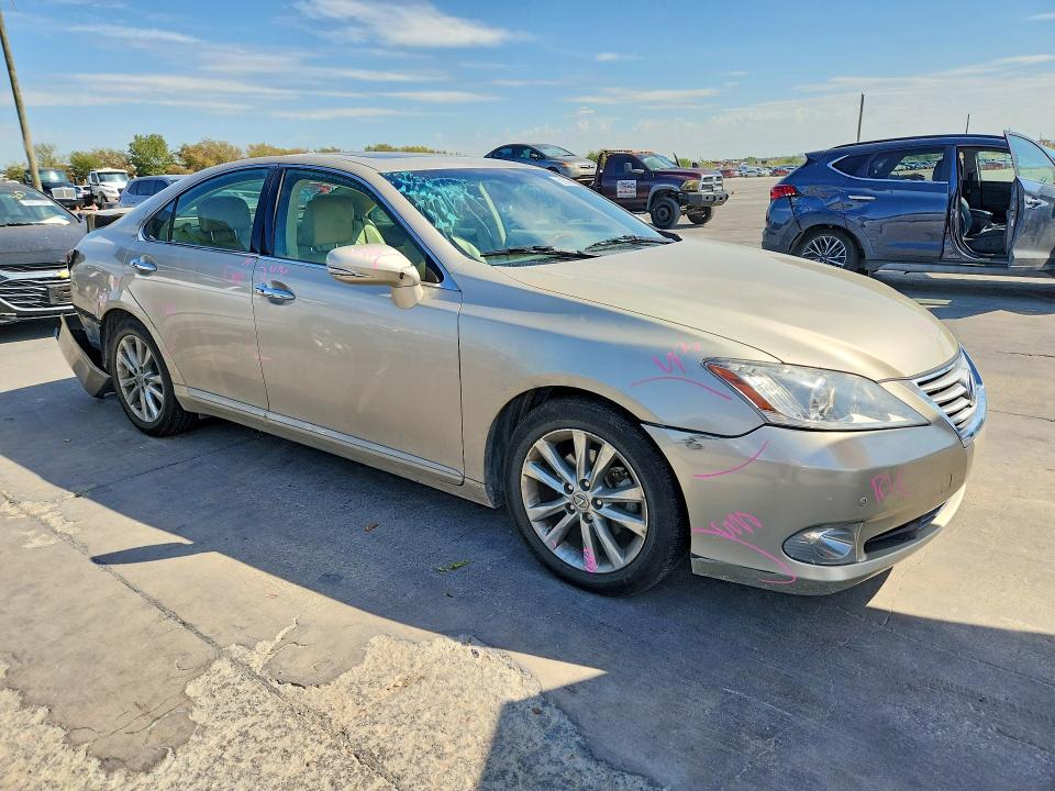 Foto 4 de la subasta – 2011 LEXUS ES con VIN JTHBK1EG5B2417957