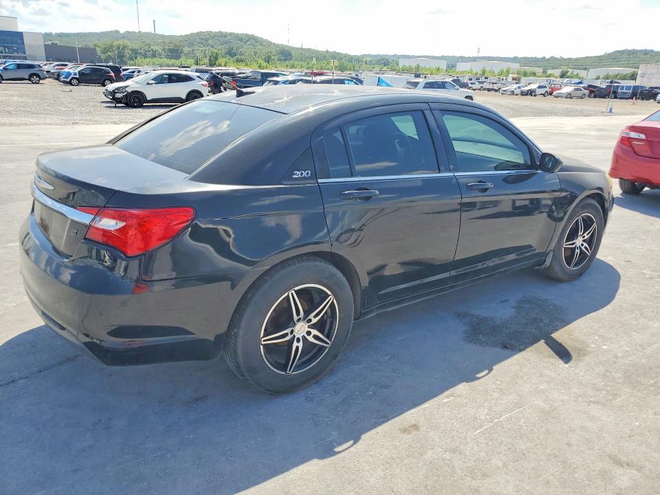 Zdjęcie 3 z aukcji – 2012 CHRYSLER 200 z VIN 1C3CCBAB7CN289566