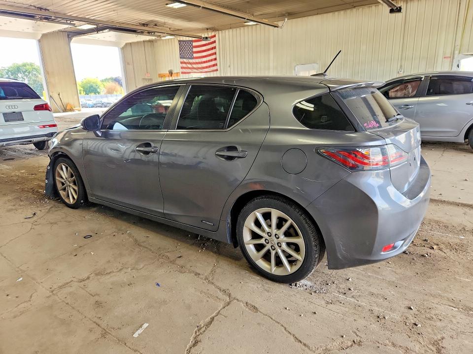 Foto 2 de la subasta – 2012 LEXUS CT con VIN JTHKD5BH1C2119020