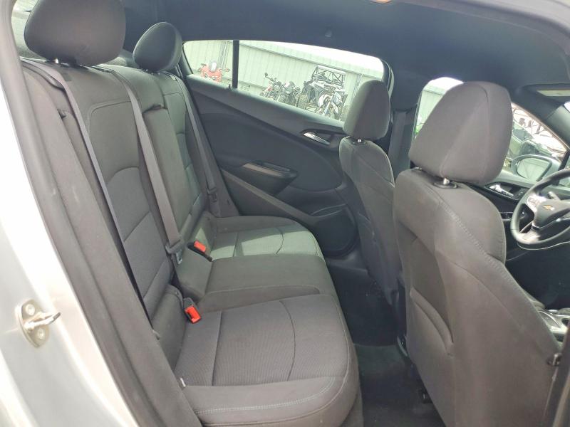 Photo 10 from auction – 2017 CHEVROLET CRUZE with VIN 1G1BE5SM6H7147345