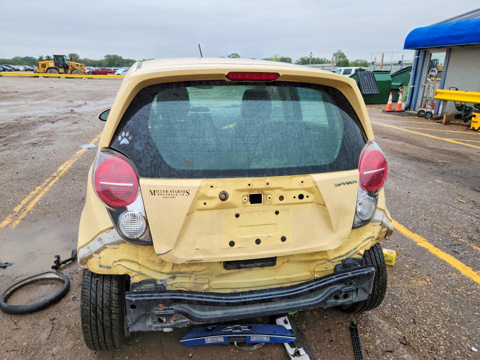 Photo 6 from auction – 2014 CHEVROLET SPARK with VIN KL8CD6S99EC546973