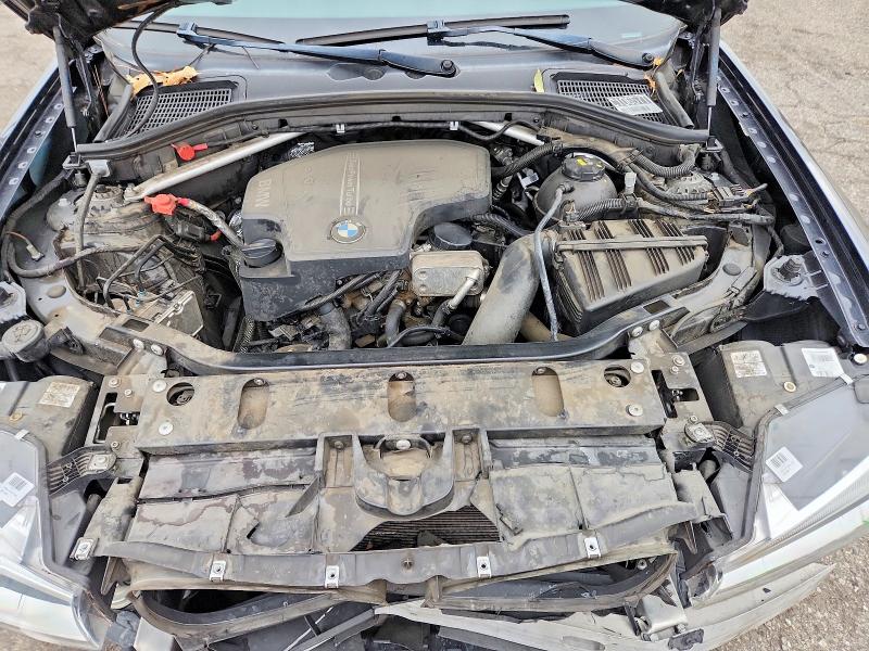 Photo 12 from auction – 2017 BMW X3 with VIN 5UXWX9C31H0W67217