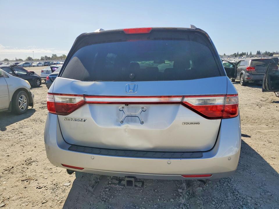 Photo 6 from auction – 2012 HONDA ODYSSEY with VIN 5FNRL5H91CB095270