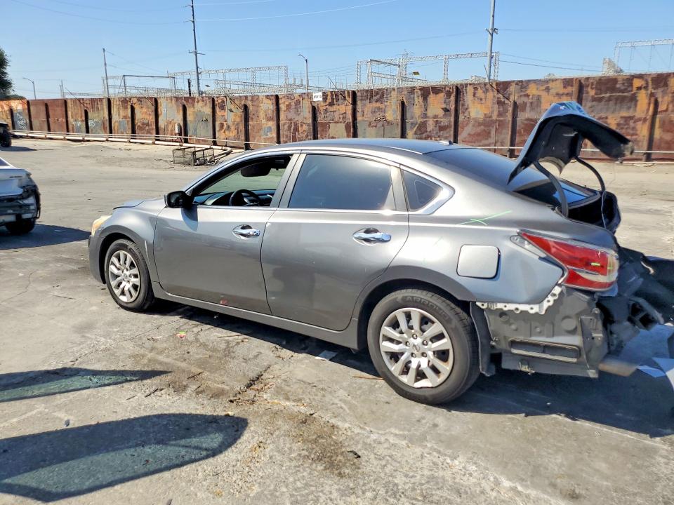 Photo 2 from auction – 2015 NISSAN ALTIMA with VIN 1N4AL3APXFN889657