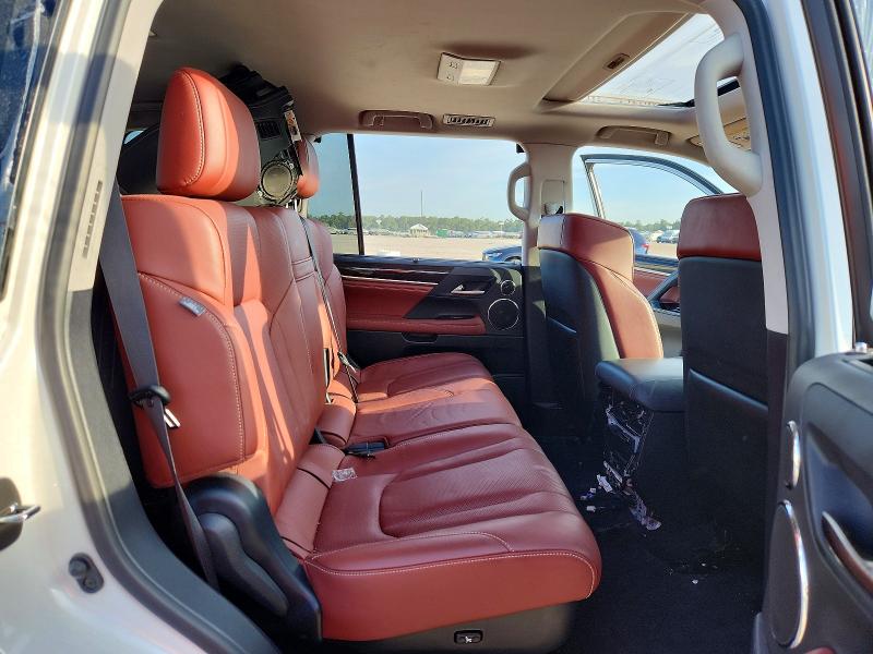 Снимка 11 от търг – 2018 LEXUS LX с VIN JTJHY7AXXJ4276094