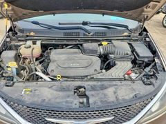 Zdjęcie 12 z aukcji – 2018 CHRYSLER PACIFICA z VIN 2C4RC1EG1JR110914