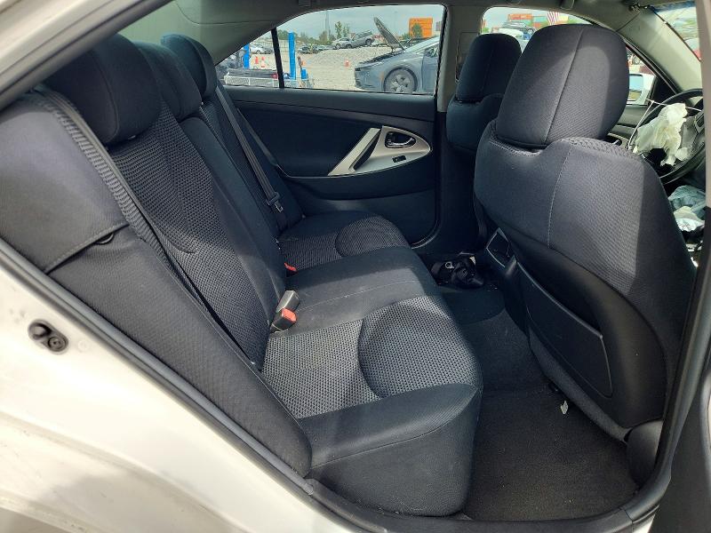 Photo 10 from auction – 2011 TOYOTA CAMRY with VIN 4T1BF3EK9BU582822