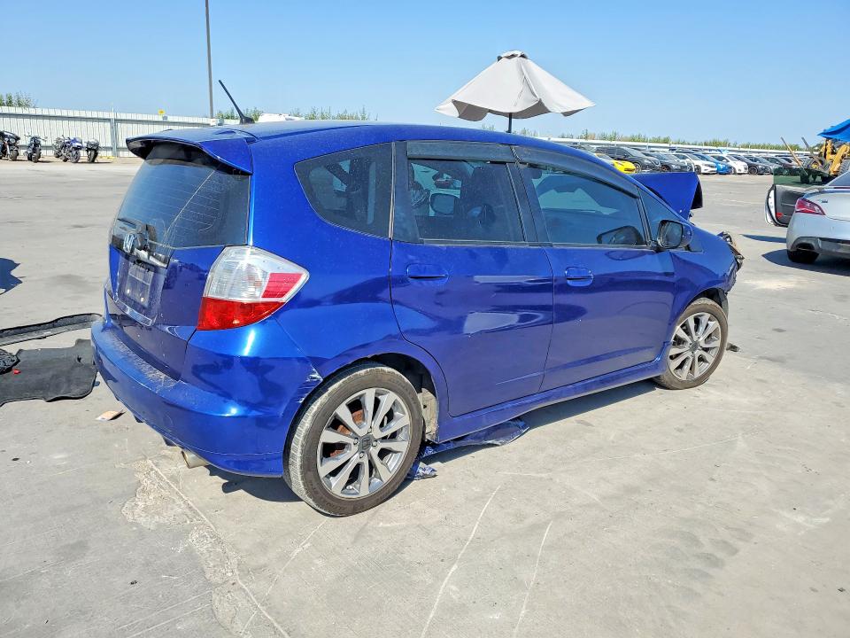 Photo 3 from auction – 2009 HONDA FIT with VIN JHMGE88409S031383