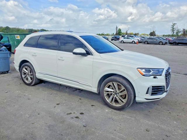 Photo 4 from auction – 2021 AUDI Q7 with VIN WA1LXAF7XMD014161