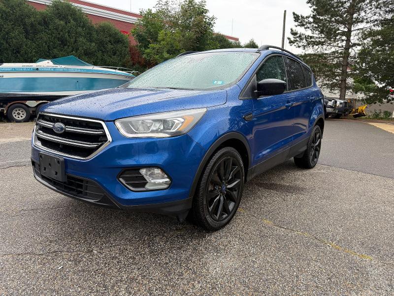 FORD ESCAPE 2018 مع رقم تعريف المركبة 1FMCU9GD2JUA14650 - صورة من المزاد