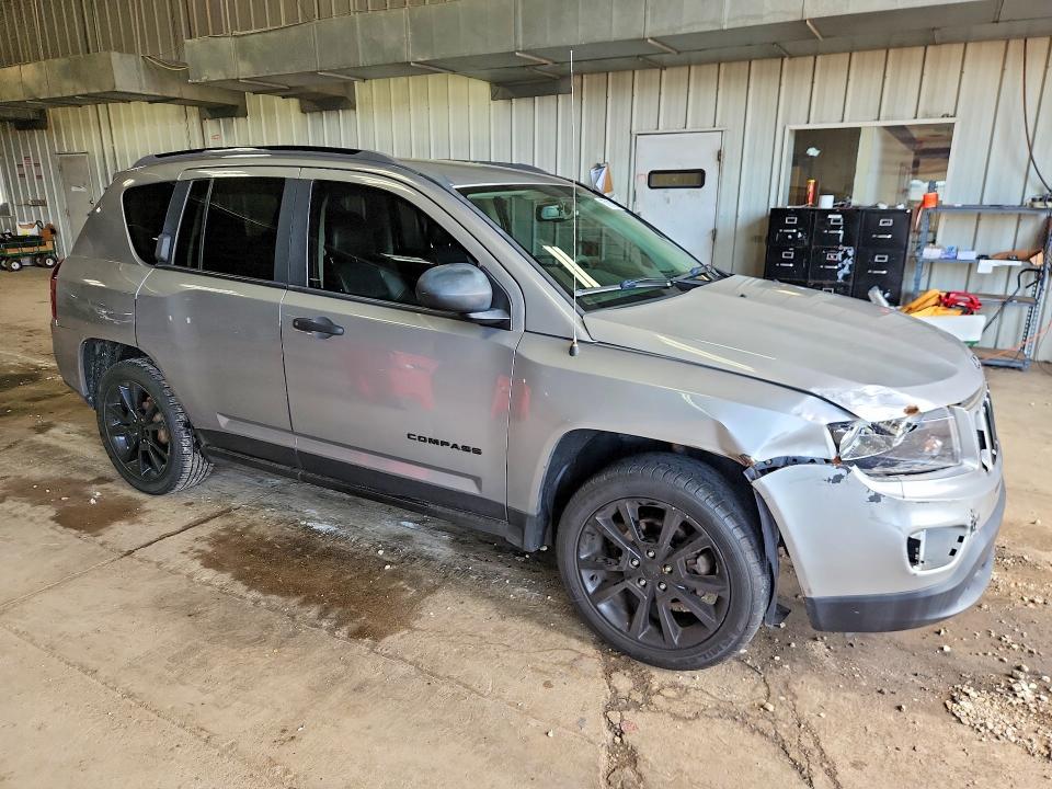 Photo 4 from auction – 2014 JEEP COMPASS with VIN 1C4NJCBA9ED819440
