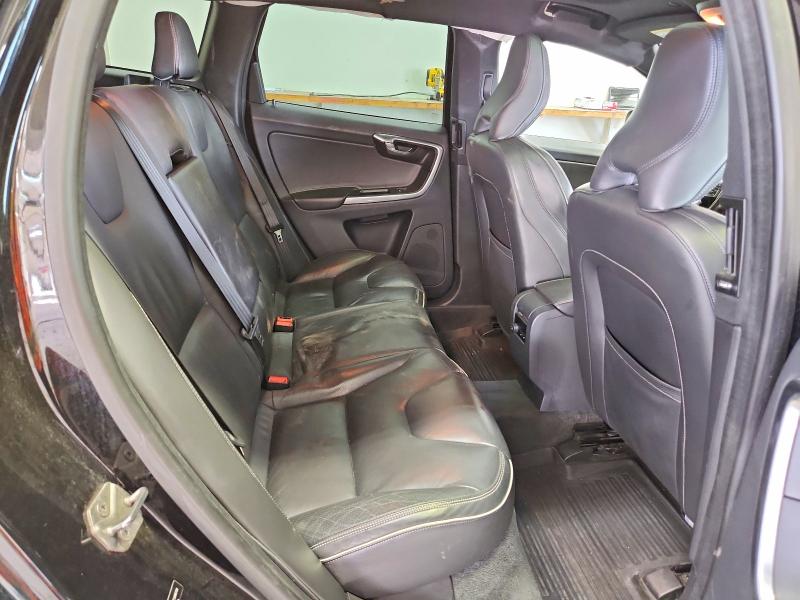 Photo 11 from auction – 2015 VOLVO XC60 with VIN YV4902RP7F2686700