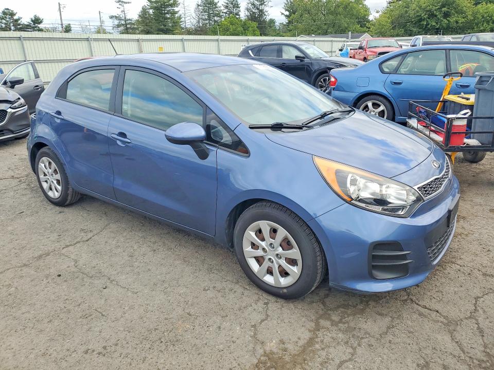 Photo 4 from auction – 2016 KIA RIO 5-DOOR with VIN KNADN5A39G6569541