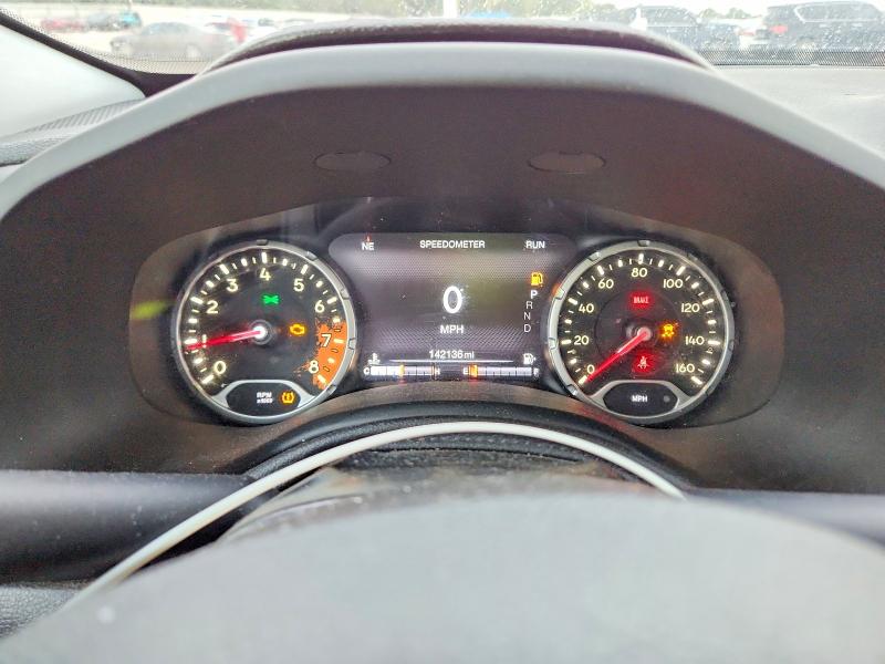 Снимка 9 от търг – 2017 JEEP RENEGADE с VIN ZACCJBCB4HPG36512