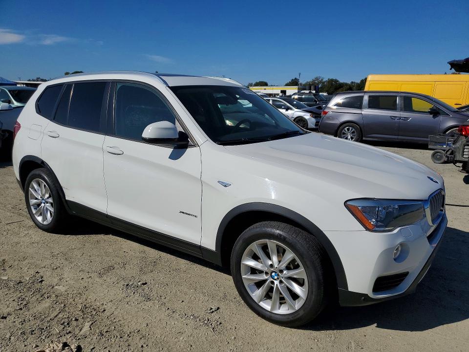 Фото 4 с аукциона – 2016 BMW X3 с VIN 5UXWX9C53G0D66743