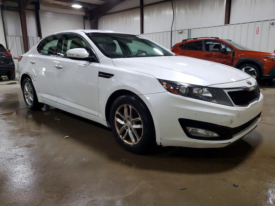 Photo 4 from auction – 2013 KIA OPTIMA with VIN KNAGM4A75D5371201